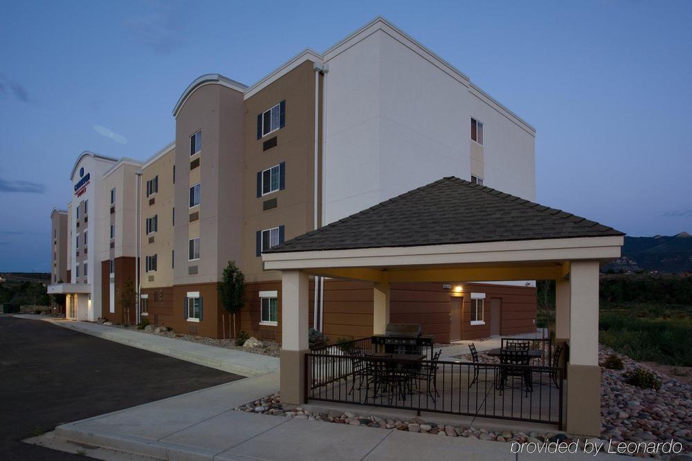 Western Slope Suites Parachute Exterior foto